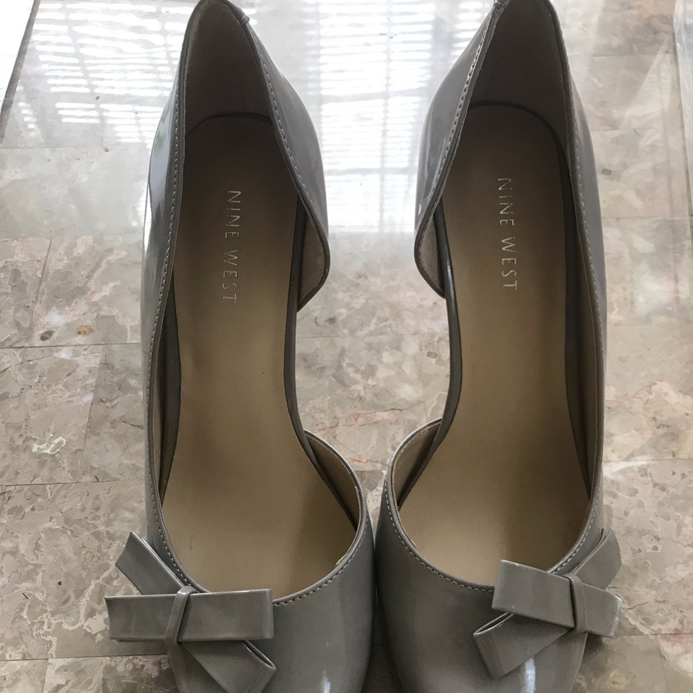 Nine West grey heels 8.5